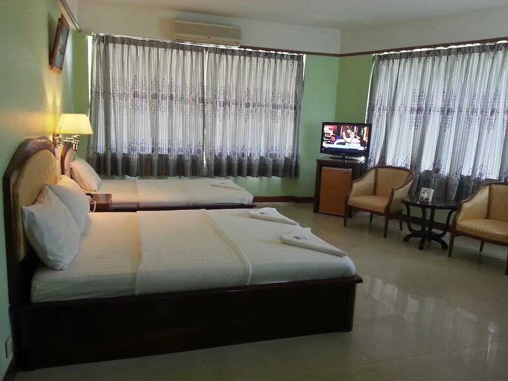 New Beach Hotel Sihanoukville